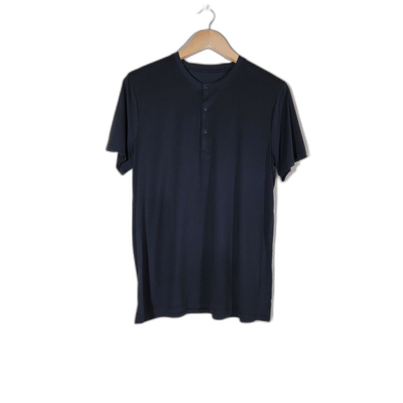 Lululemon Black Short Sleeve Button Shirt - Medium - Picture 1 of 5